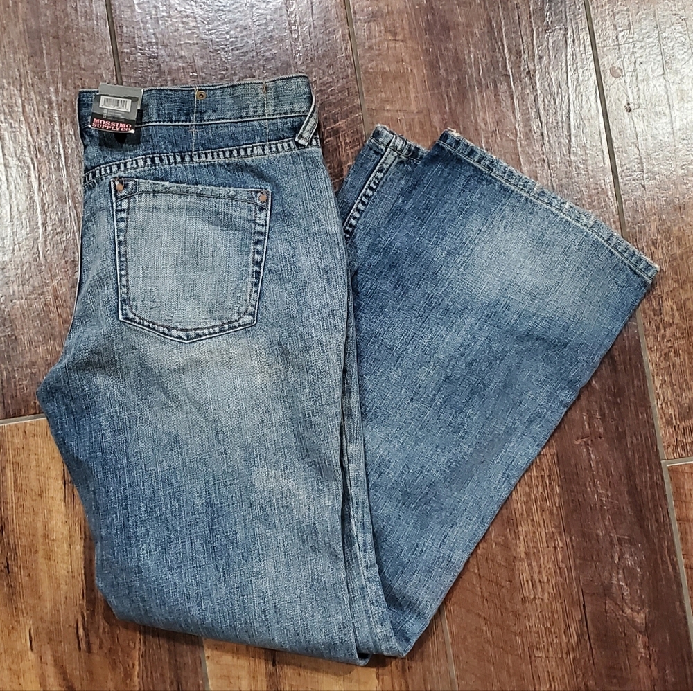 NWT Mossimo Women's Bootcut Jeans